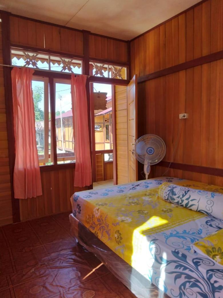 Bunaken Guesthouse Extérieur photo