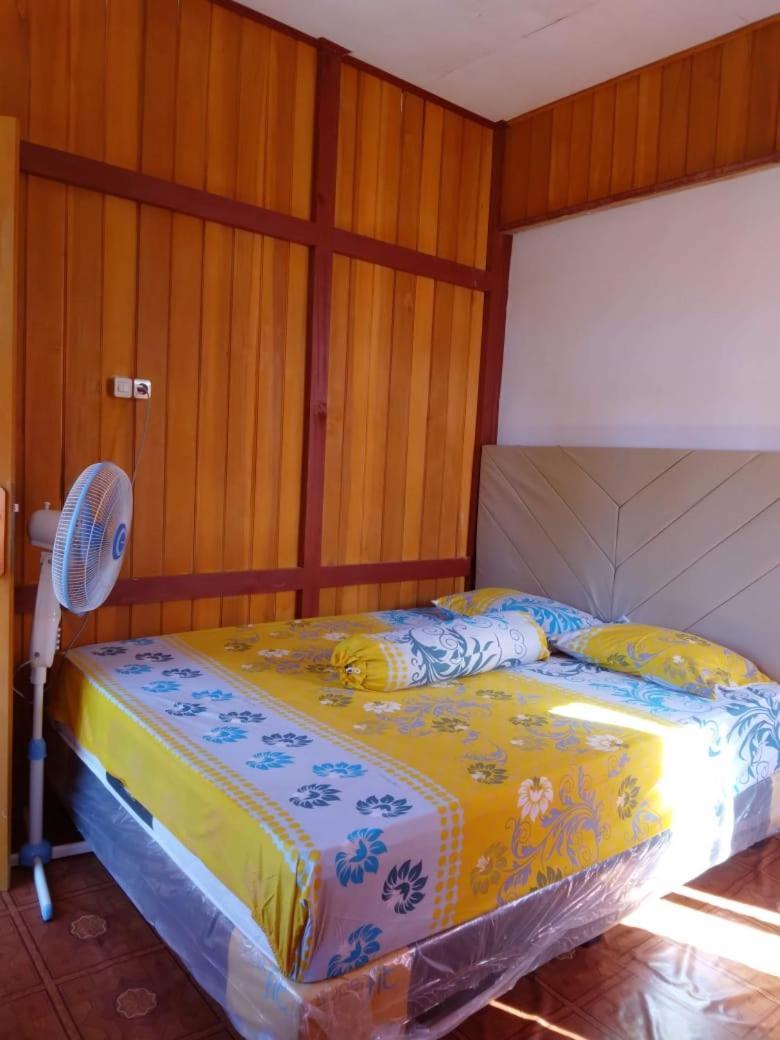 Bunaken Guesthouse Extérieur photo